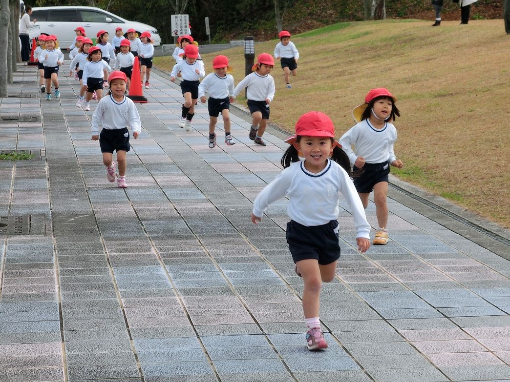 あおい幼稚園マラソン大会: 仙崎公民館のブログ